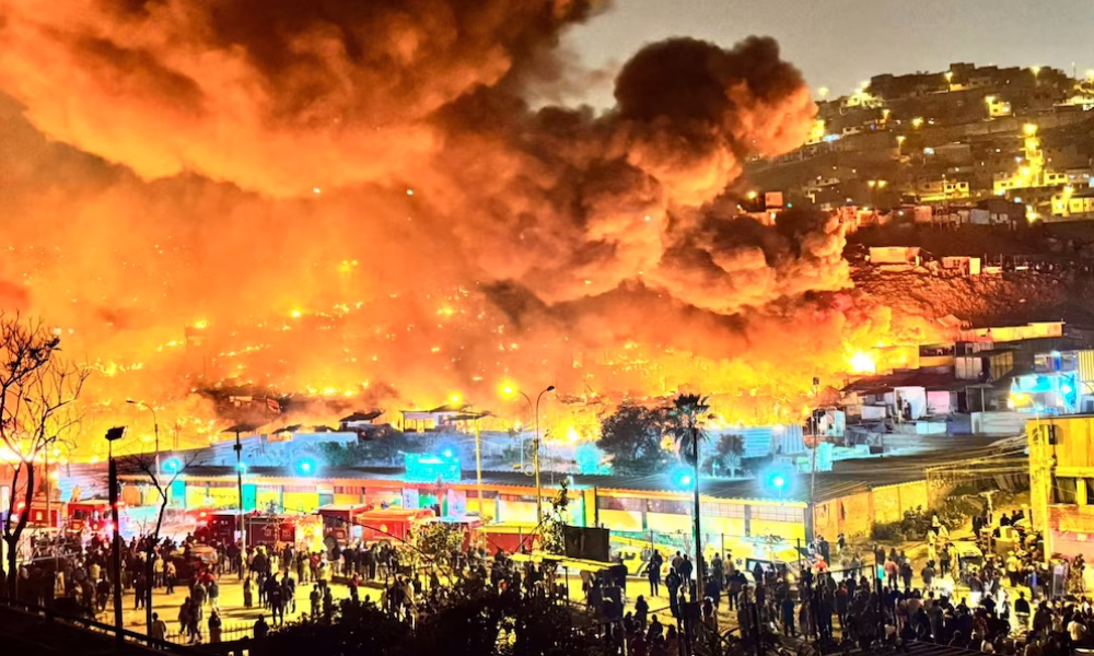 Incendio en Pamplona Alta. Crédito: Infobae Perú